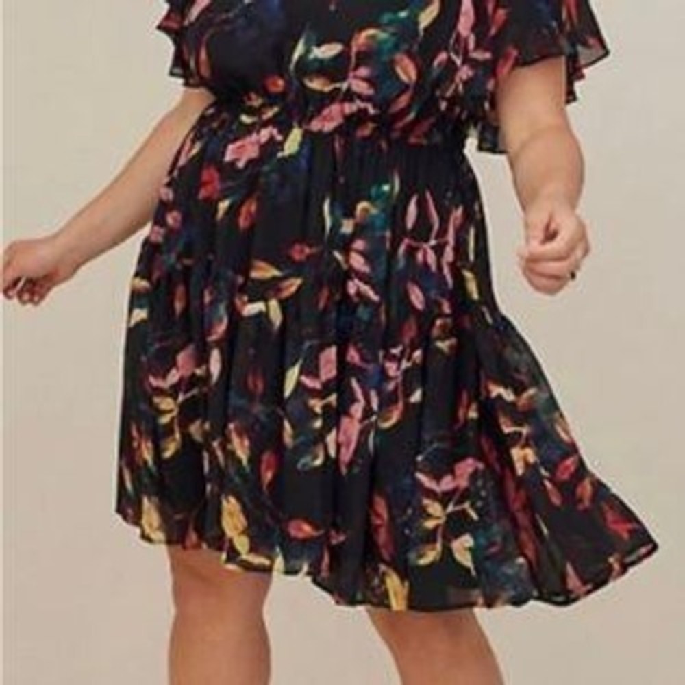 Torrid Womens Plus Size‎ 4 Leaf Print Chiffon Flutter Sleeve Tiered Mini Dress